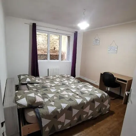 Spacieux Et Agreable Apartment *